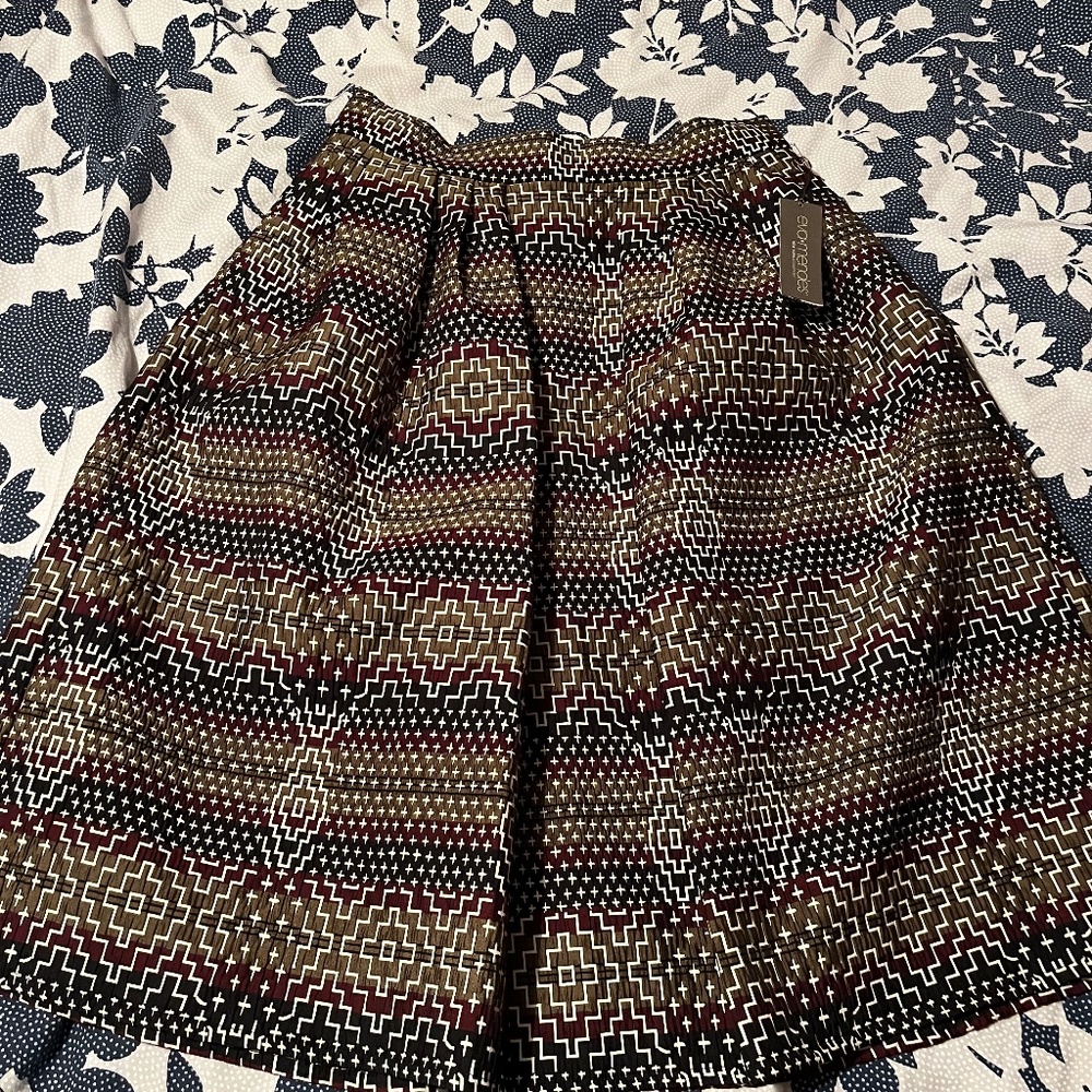 Classic  50-60s Style Skirt by Eva Mendes